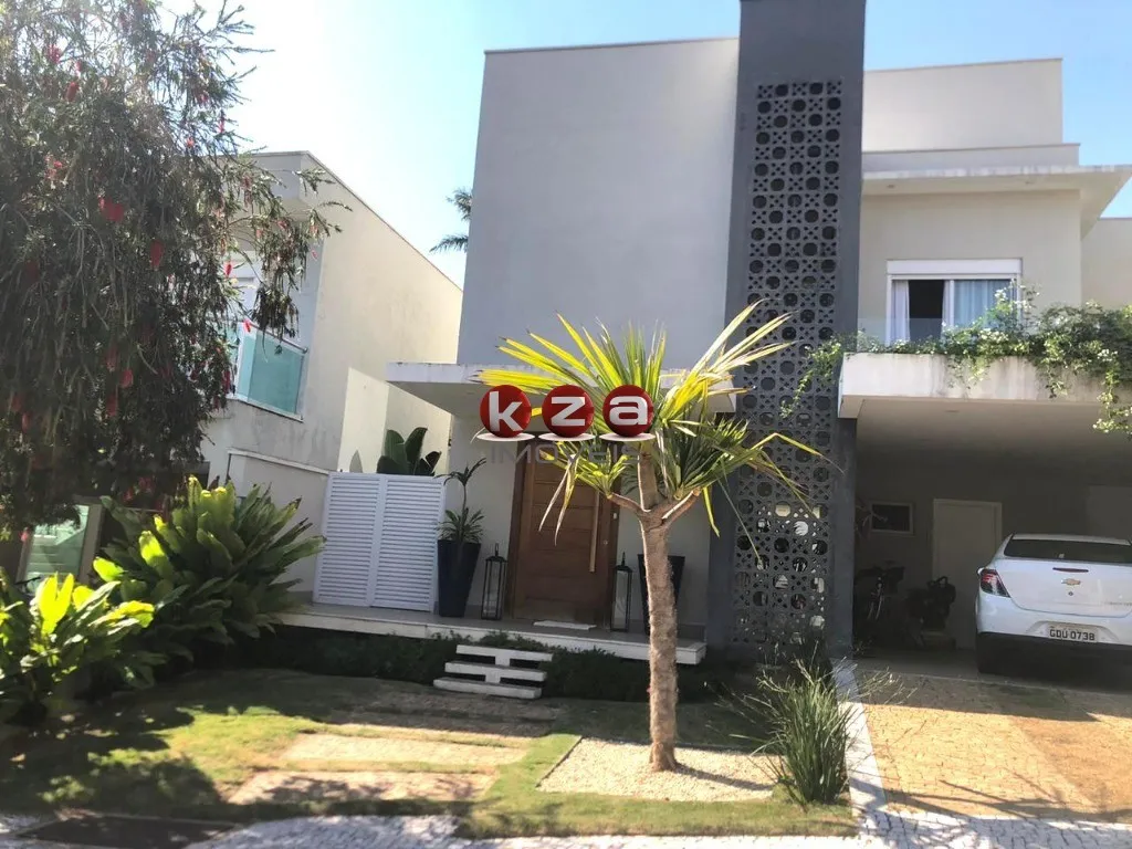 Imagem Casa em Condomínio de Alto Padrão à Venda em Valinhos-SP, Bairro Nações: 3 Quartos, 3 Suítes, 3 Salas, 4 Vagas, 317m².