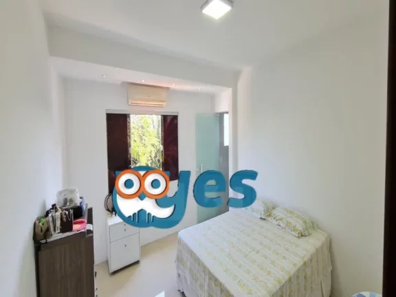 Imagem Casa Triplex em Lauro de Freitas