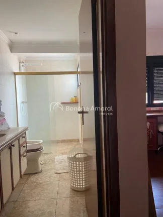 Imagem Apartamento amplo no bairro CambuÃ­, Campinas/SP..

Este imÃ³vel conta com 4 dormitÃ³rios, todos suÃ...