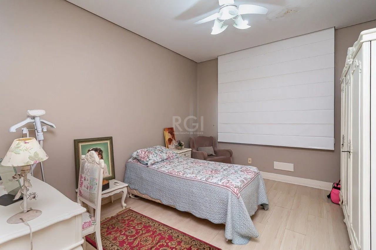 Imagem Casa de Condomínio em Santa Tereza