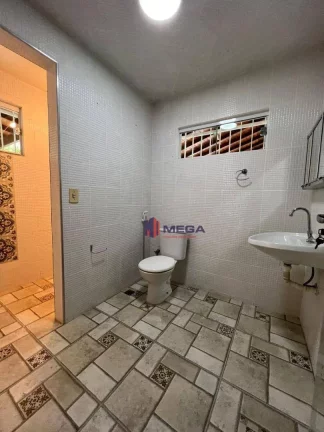 Imagem Casa com 2 dormitórios à venda, 220 m² por R$ 950.000,00 - Morada de Interlagos - Vila Velha/ES