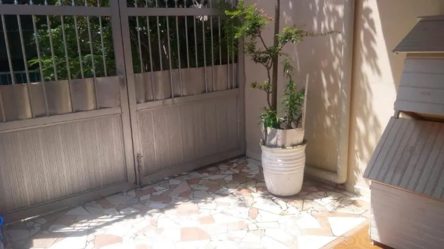 Imagem Casa para Venda em Praia Grande, Vila Caiçara, 2 dormitórios, 1 suíte, 2 banheiros, 5 vagas