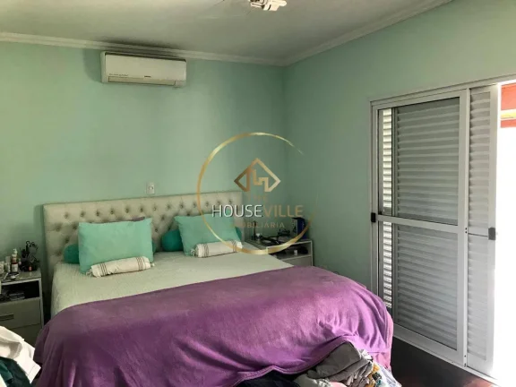 Imagem Sobrado, 4 Dormitórios (3 Suítes), Condomínio Villas De Sant'Anna.