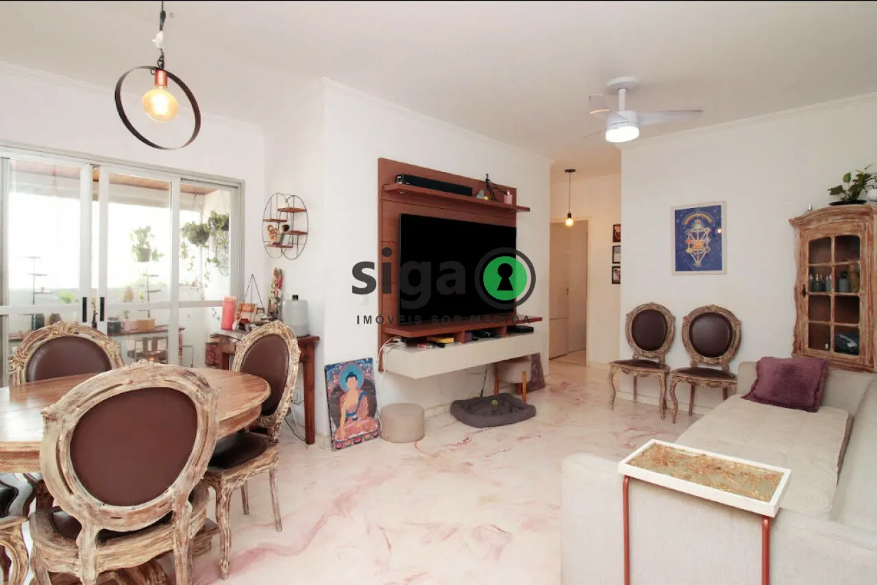 Foto do imóvel Apartamento com 3 Dormitórios e 2 Vagas na Vila Santa Catarina.