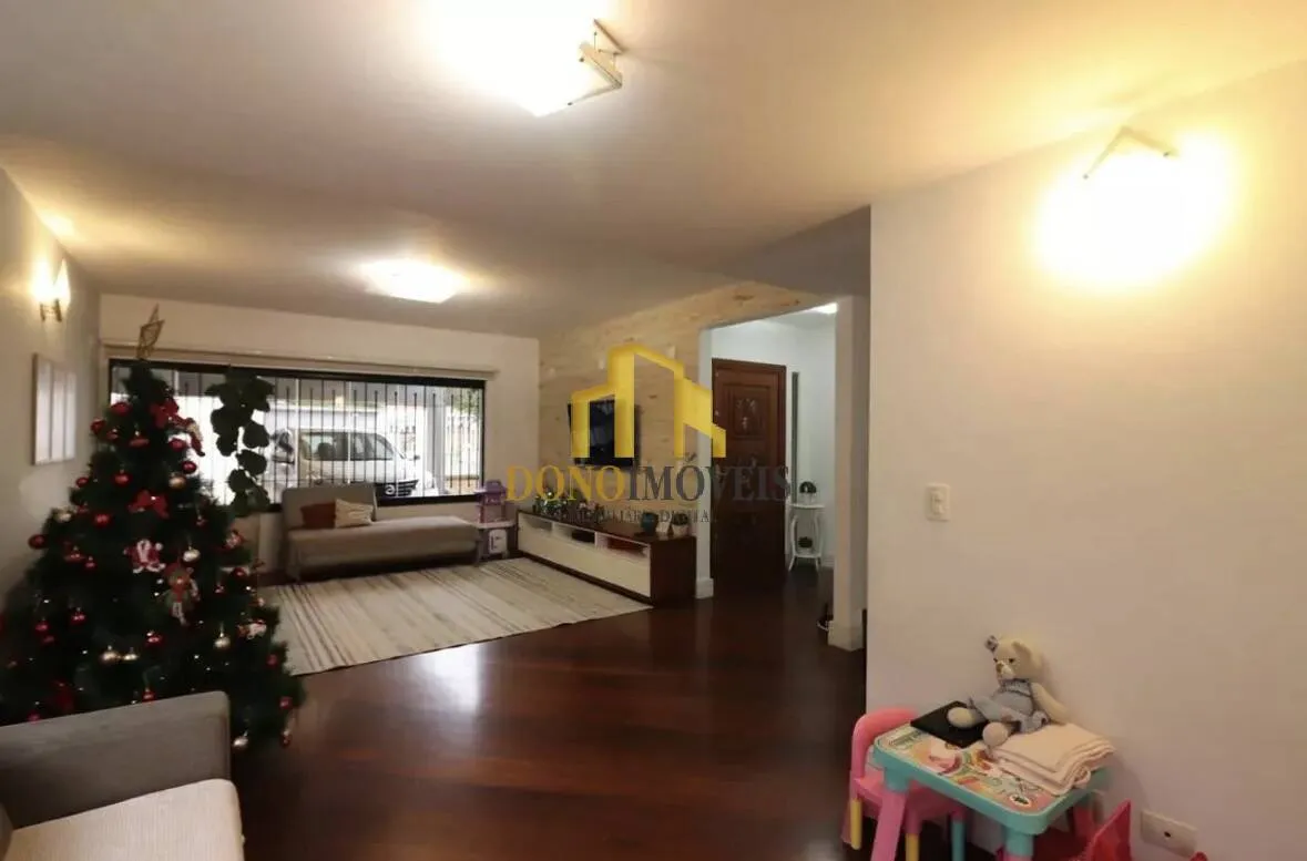 Imagem Sobrado 255 m² | 3 Dorms (1 Suíte) | 5 Vagas | Área Gourmet