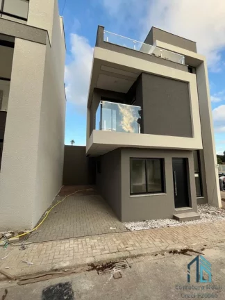 Imagem Sobrado com Ático e terraço, 03 quartos c/suíte em Condomínio no Uberaba em Curitiba PR