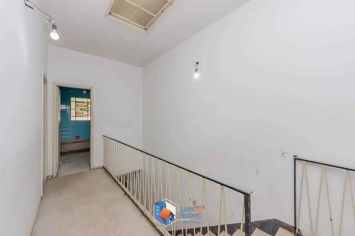 Imagem Sobrado para venda em Planalto Paulista com 3 quartos, sendo 1 suíte, 288m²