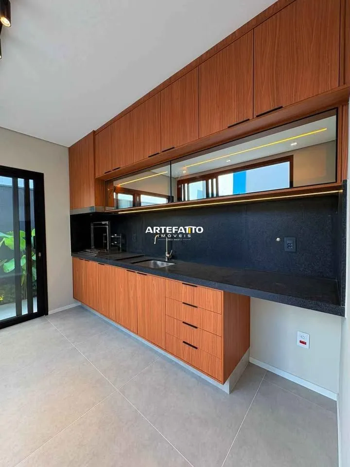 Imagem Casa de condomínio à venda, no Veredas, com 3 suítes e 365m2