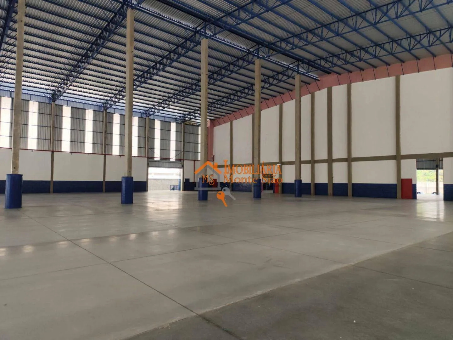 Imagem Galpão à venda, 6200 m² por R$ 53.000.000,00 - Jardim Presidente Dutra - Guarulhos/SP