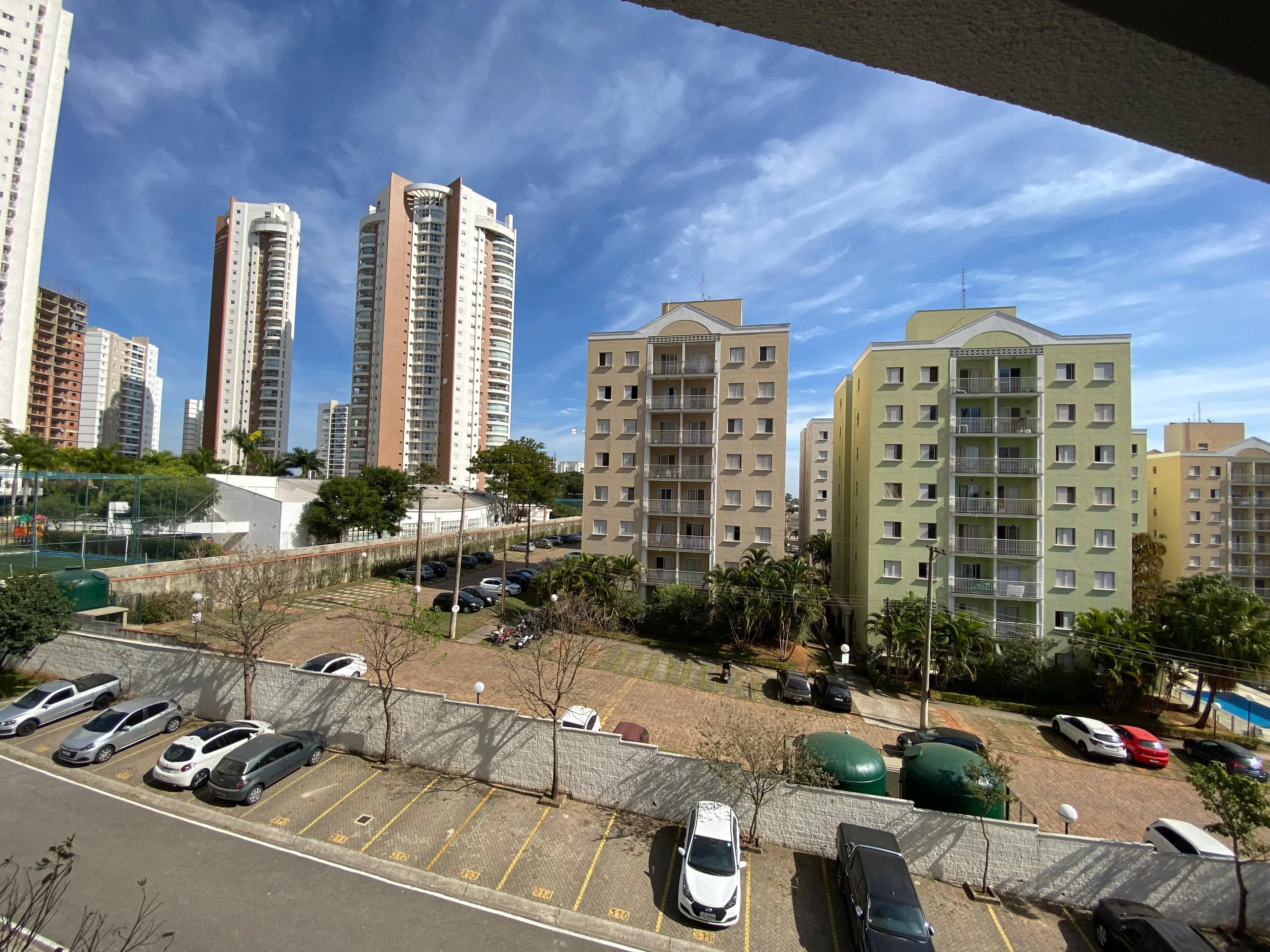 Imagem Apartamento de 68M² 100% mobiliado no Cond. Upper Life Campolim à 200mts do Shopping Iguatemi