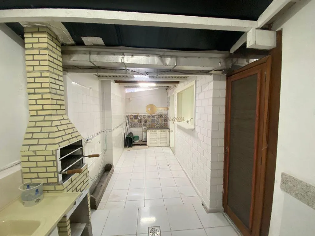 Imagem Casa em Condomínio para Venda em Teresópolis / RJ no bairro Araras