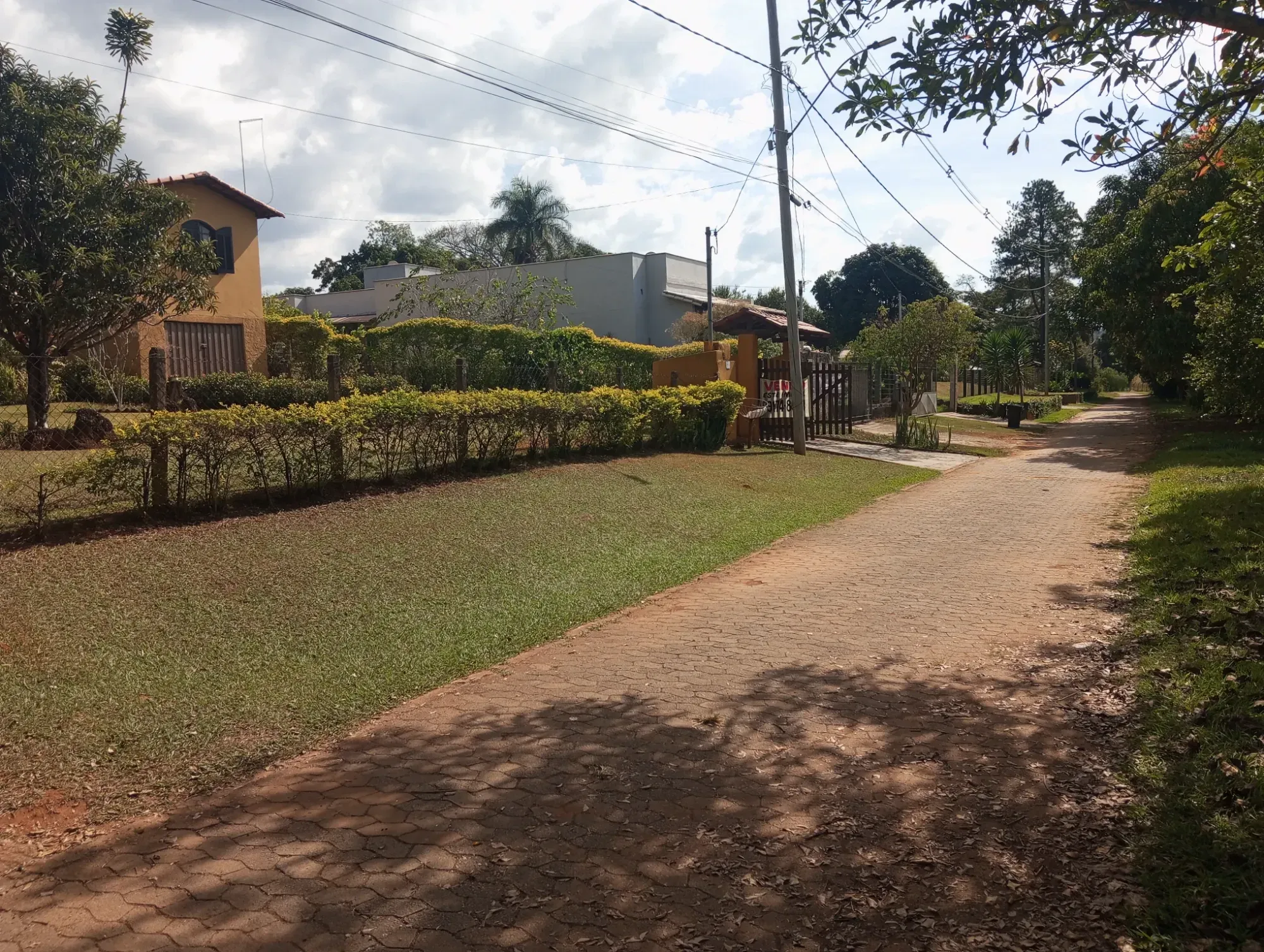 Imagem Chácara com 1 Quarto à Venda, 1040 metros em  - Igarapé / MG