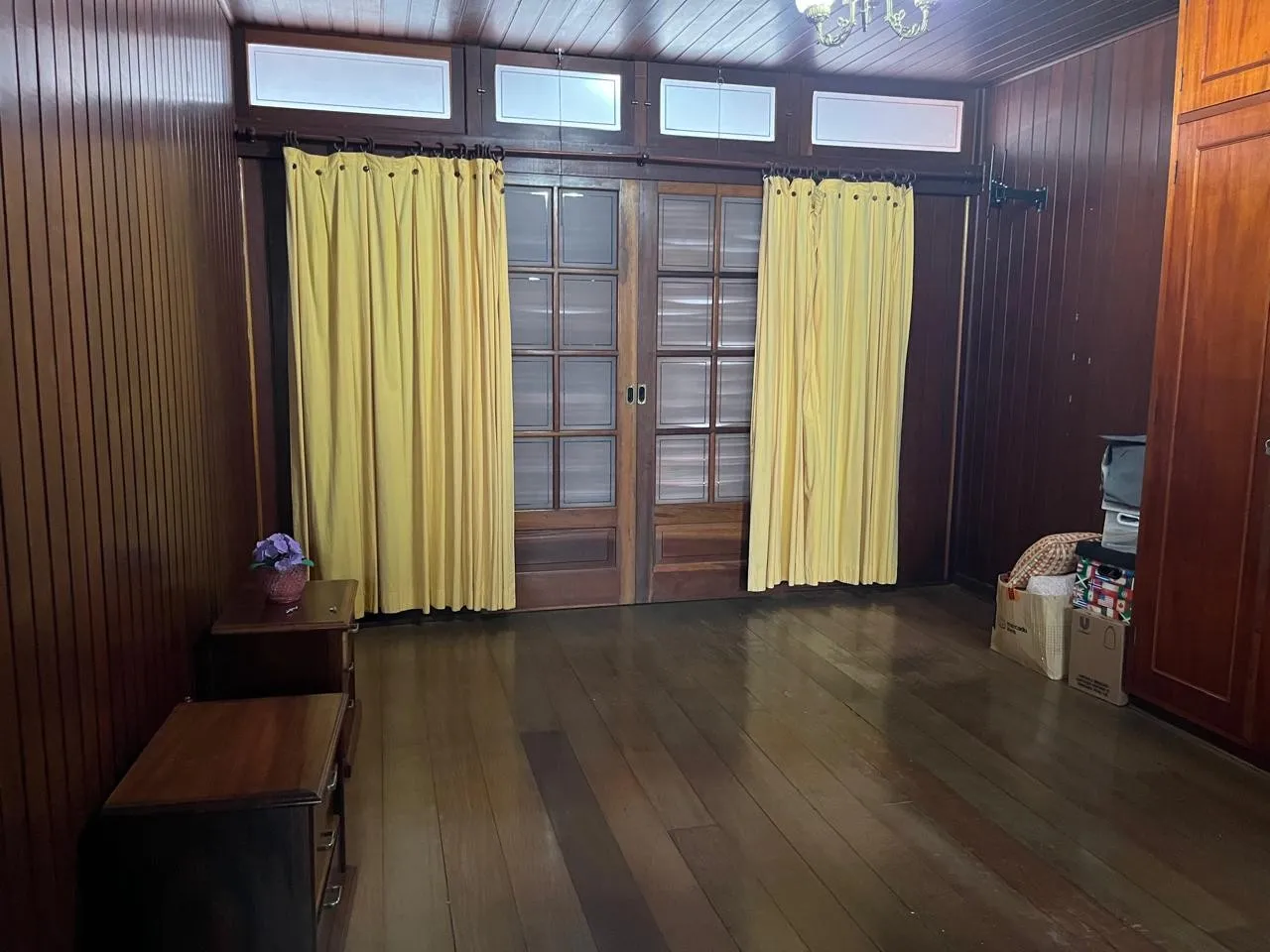 Imagem Casa para Venda em Petrópolis / RJ no bairro Itaipava