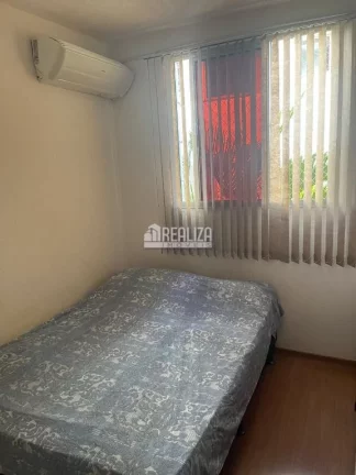 Imagem Apartamento de 2 dormitórios com móveis planejados no Condomínio Parque Austral, bairro Loteamento Reserva Ushuaia - Uberaba