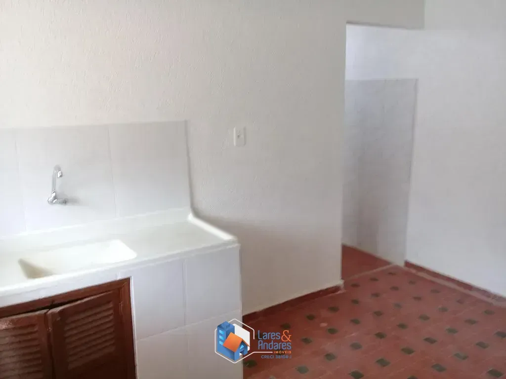 Imagem Sobrado para venda em Vila Mazzei com 7 quartos, 324m²