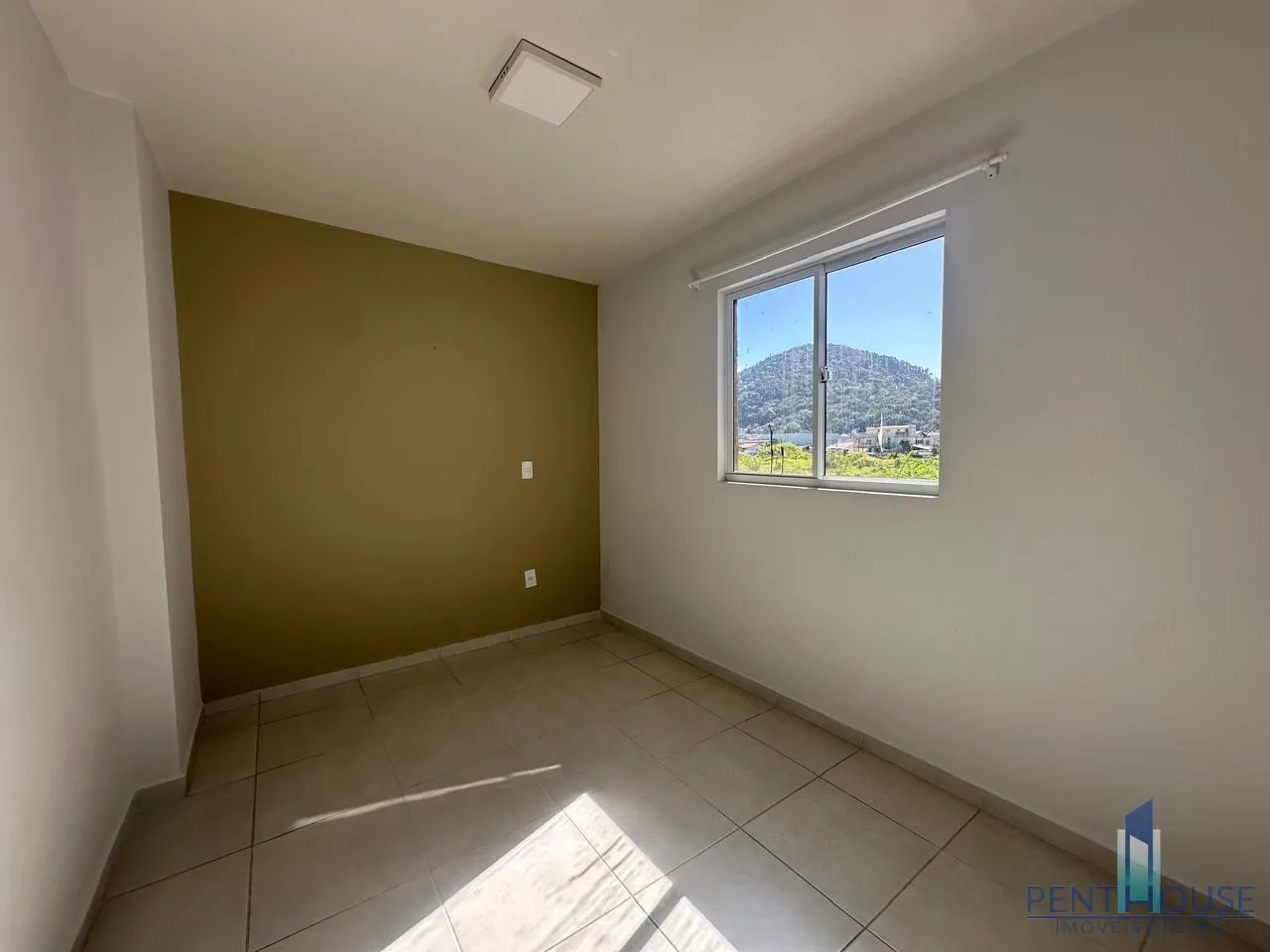 Imagem Apartamento Zona Central para Venda em Itapema, ALTO SÃO BENTO, 2 dormitórios, 1 banheiro, 1 vaga