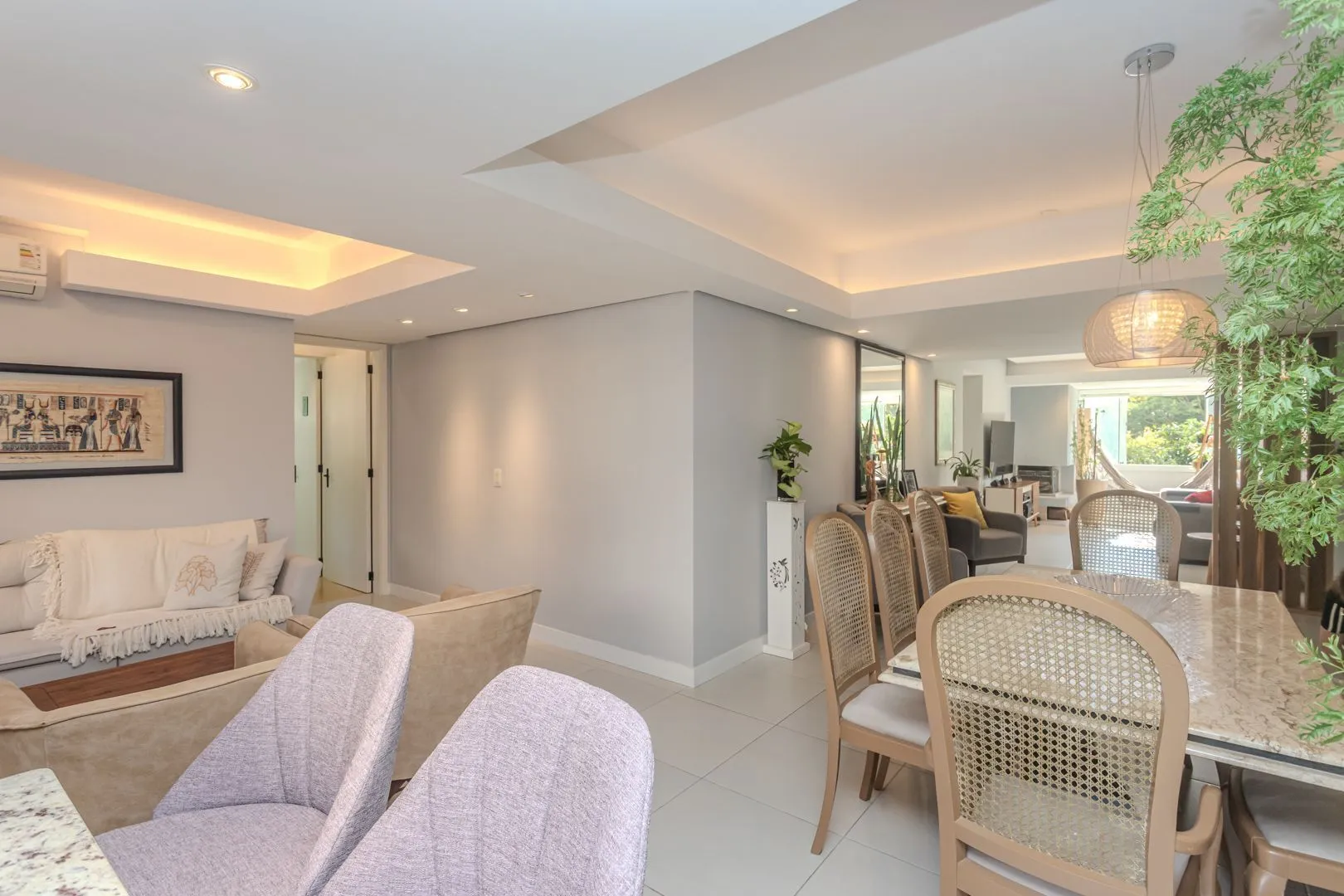 Imagem Apartamento diferenciado no bairro Nonoai de 3 dormitórios 2 vagas e infra