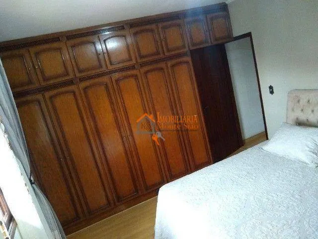 Imagem Casa com 4 dormitórios à venda, 240 m² por R$ 952.000,00 - Jardim Santa Clara - Guarulhos/SP