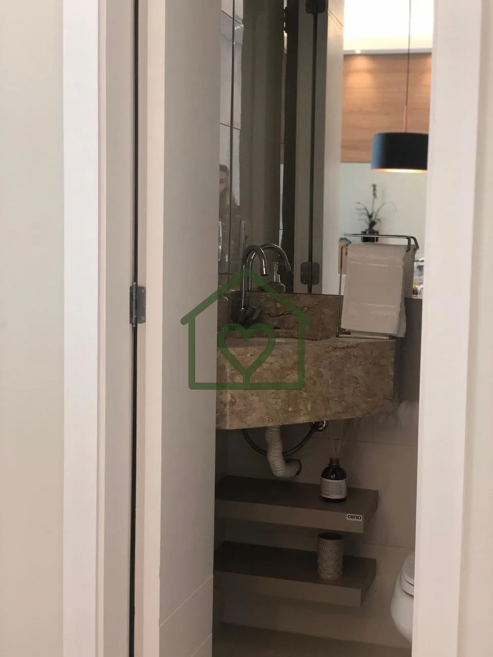 Imagem Apartamentos de 1 dormitório com suíte e lavabo, living para dois ambientes, cozinha com churrasqu...