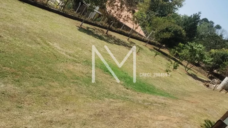 Imagem Chácara de Veraneio à Venda 3.200m² de Área - Paraibuna - SP