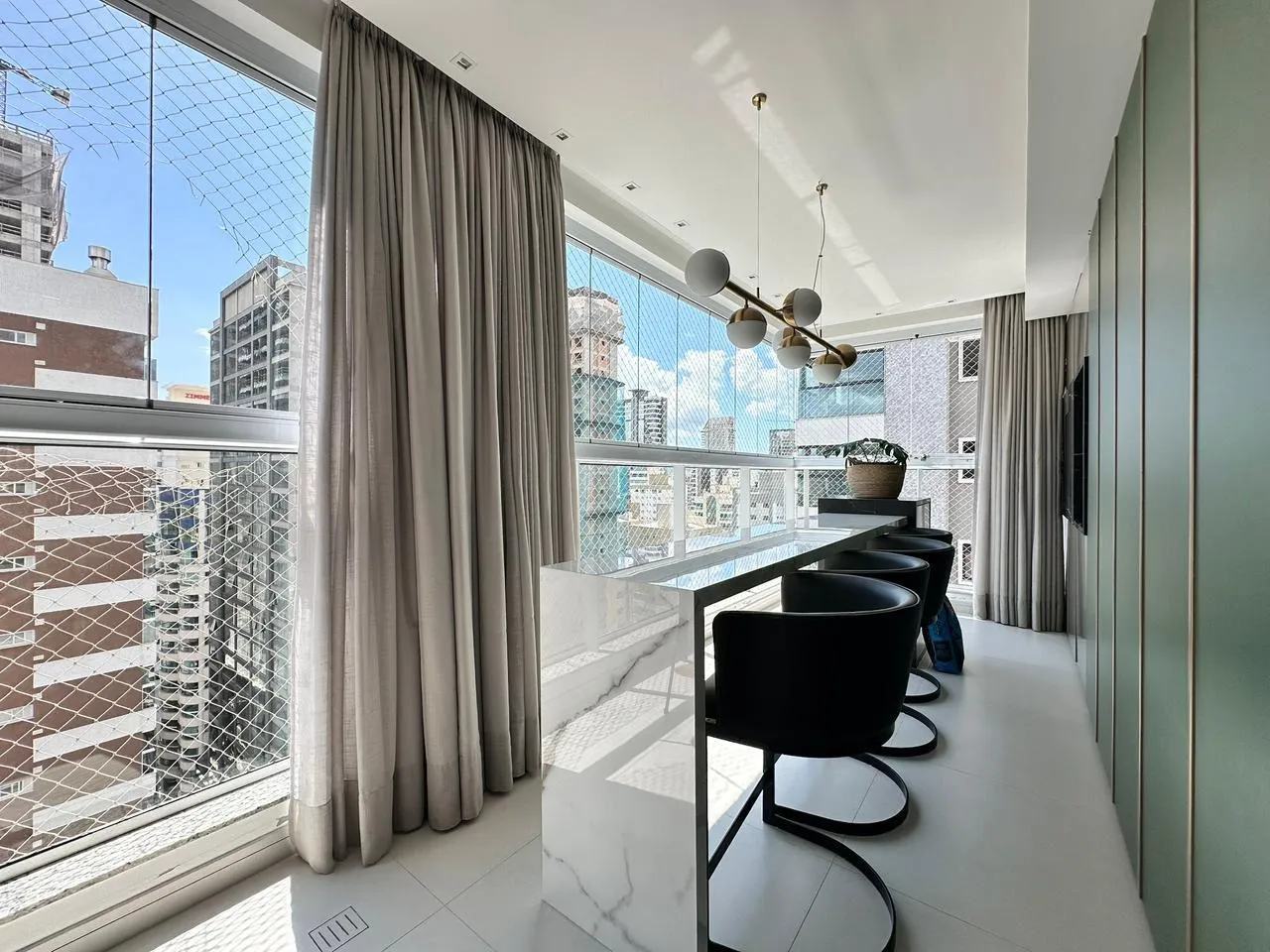 Imagem Apartamento à venda com 141m2 por R$ 2.300.000,00