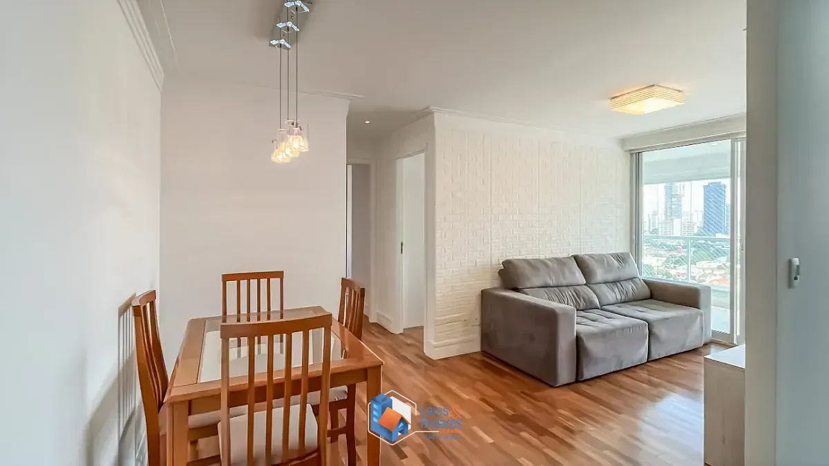 Foto do imóvel Apartamento para venda em Brooklin Paulista com 2 quartos, sendo 1 suíte, 67m² em Rua Castilho