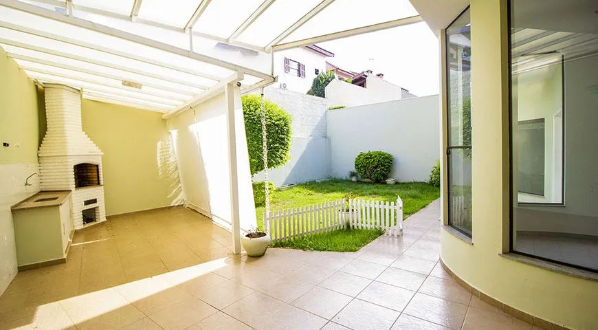 Imagem Excelente Sobrado no Residencial Granja Olga 1