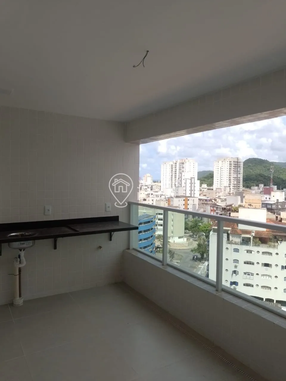 Imagem APTO 2 DORM l 1 SUITE l VARANDA l 100M DA PRAIA - GUARUJA/SP