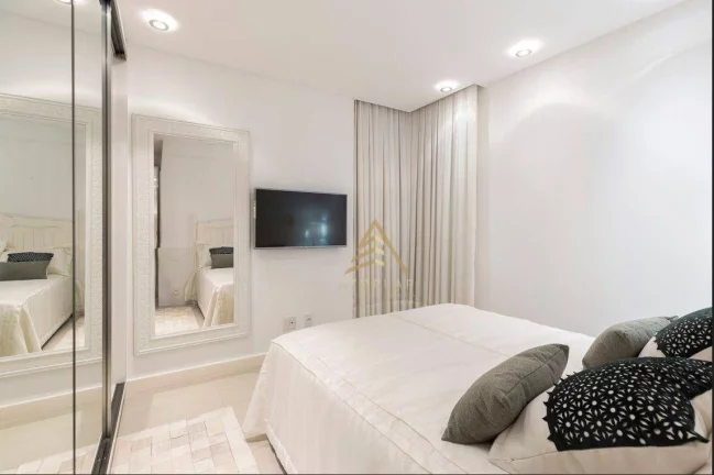 Imagem Apartamento com 3 dormitórios à venda, 128 m² por R$ 2.990.000,00 - Centro - Balneário Camboriú/SC