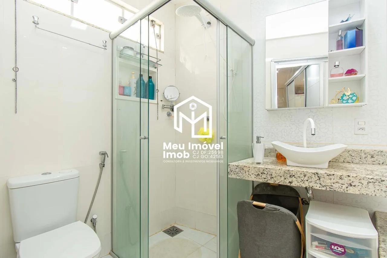 Imagem Casa 3 Quartos 3 Suítes 4 Vagas 204m² Arniqueiras/DF