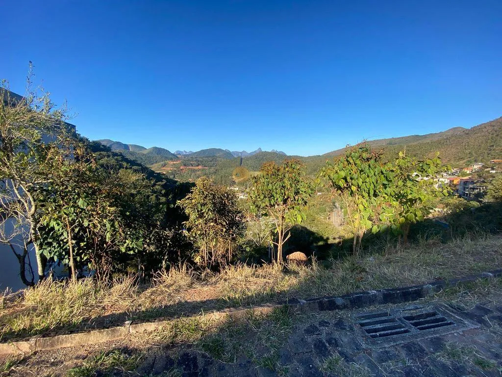 Imagem Terreno para Venda em Teresópolis / RJ no bairro Albuquerque