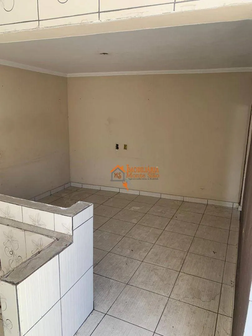 Imagem Sobrado com 5 dormitórios à venda por R$ 850.000,00 - Jardim Cumbica - Guarulhos/SP
