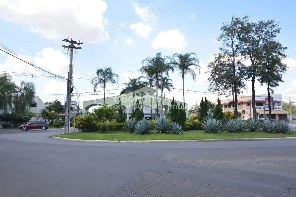 Imagem Terreno à venda com 342 m² no Condomínio Campos do Conde I, Paulínia