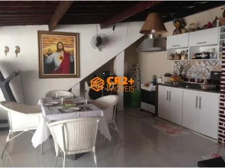 Imagem Casa à venda em Candeias - 180 m², 3 quartos e mais de 5 vagas
