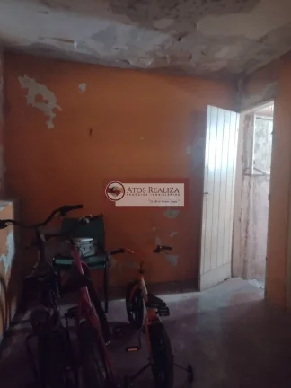 Imagem Vendo um Excelente Imóvel, casa antiga para investimento no Jardim Republica - São Paulo: terreno 204m2 por R$ 370.000 - Venda. Localização privilegiada, próximo a estação Autódromo.