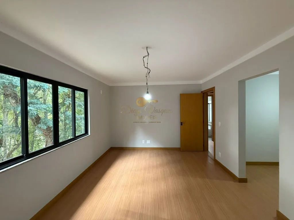 Imagem Casa em Condomínio para Venda em Teresópolis / no bairro Albuquerque