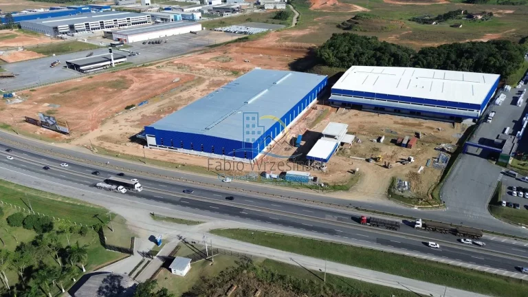 Imagem Galpões Industriais Premium para Locação na BR-101