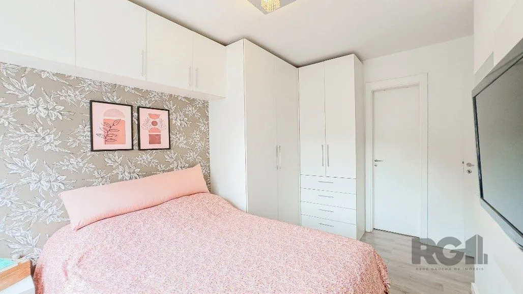 Imagem Apartamento a venda no bairro Passo da Areia com dois dormitórios.