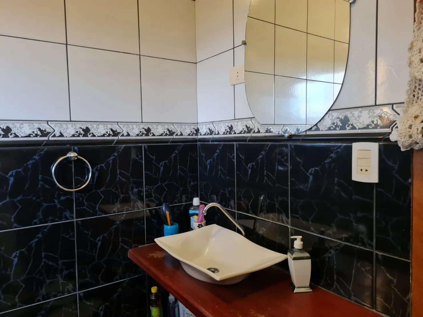 Imagem Casa à venda 3 Quartos, 2 Suites, 3 Vagas, 290M², Vila Suiça, Pindamonhangaba - SP