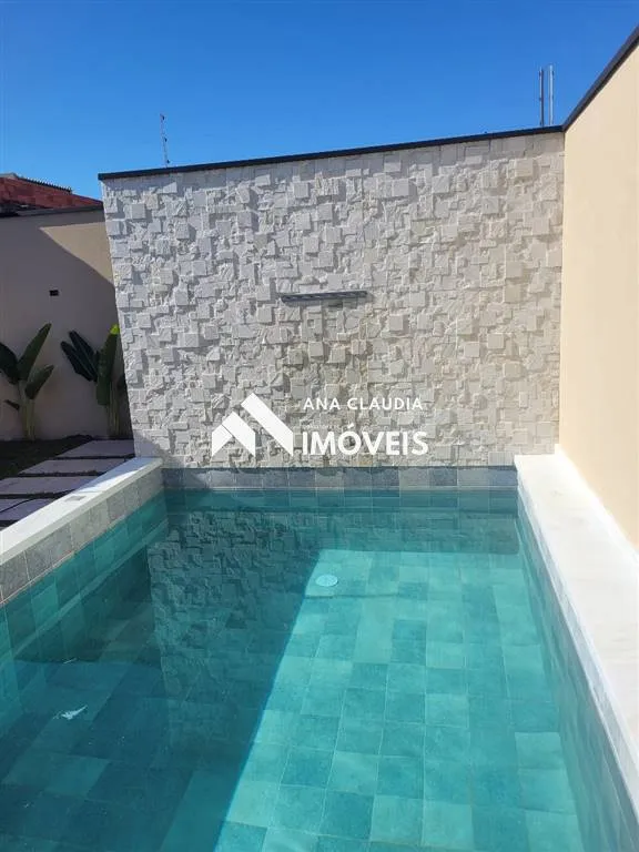 Imagem Vende-se casa lado praia na cidade de itanhaem