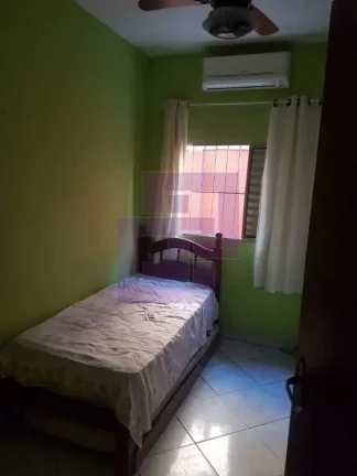 Imagem Casas / Padrão na cidade de Guarujá