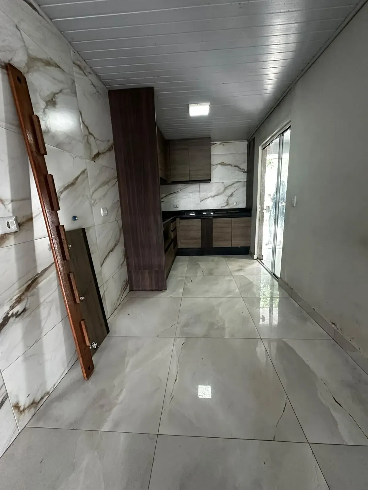 Imagem Casa com 2 Quartos à Venda, 58 m² em Gralha Azul - Fazenda Rio Grande