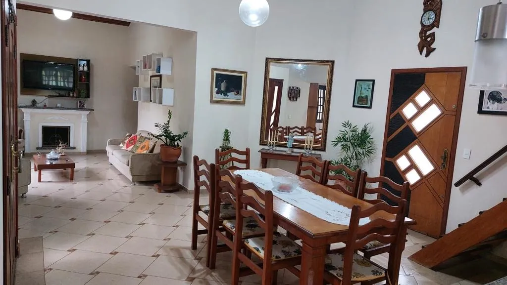 Imagem Excelente Casa no Condomínio Terras de São Francisco