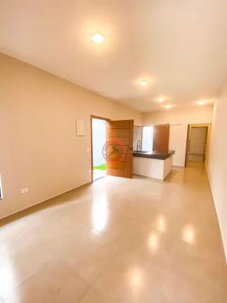 Imagem CASA RECEM COSNTRUÍDA A VENDA COM 2 DORMITÓRIOS, SENDO UMA SUÍTE , ÁREA GOURMET, 2 VAGAS, JARDIM, ISOLAMENTO ACÚSTICO EM CARAGUÁ