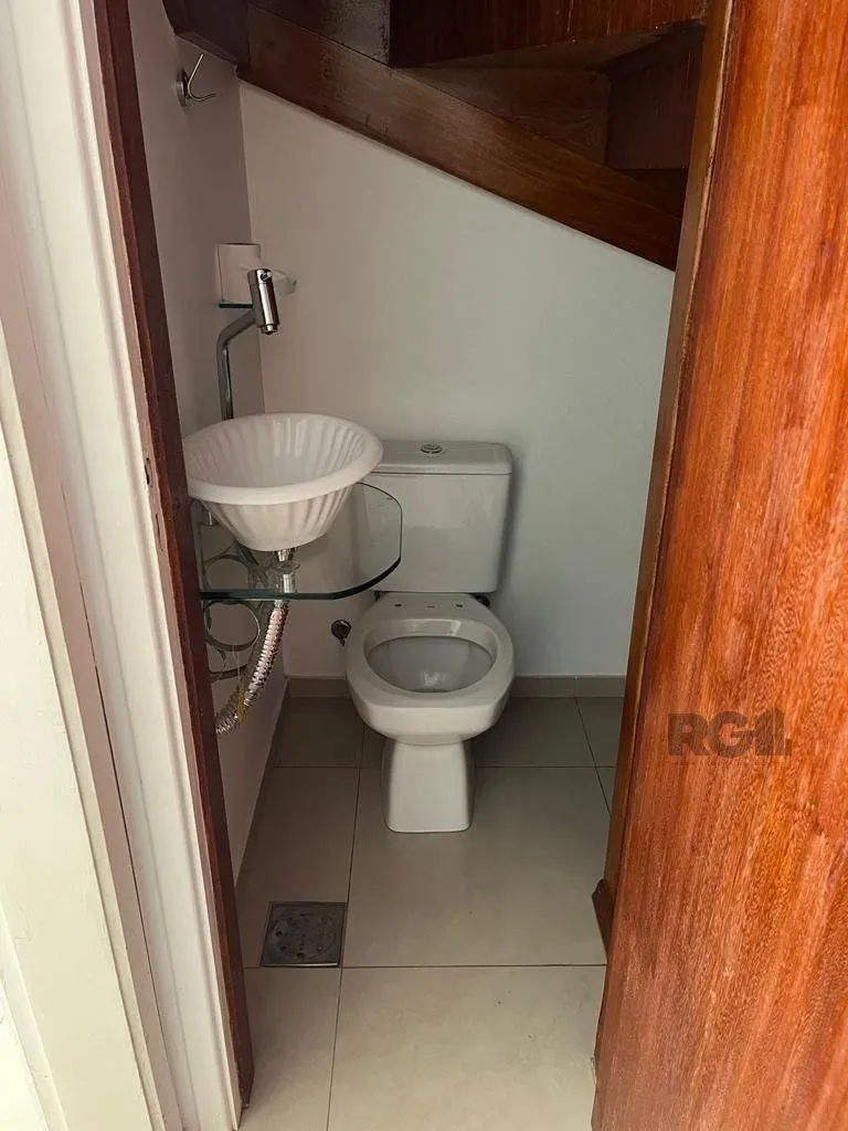 Imagem Casa Condominio para Venda - 70m², 2 dormitórios, sendo 1 suites, 2 vagas - Cavalhada