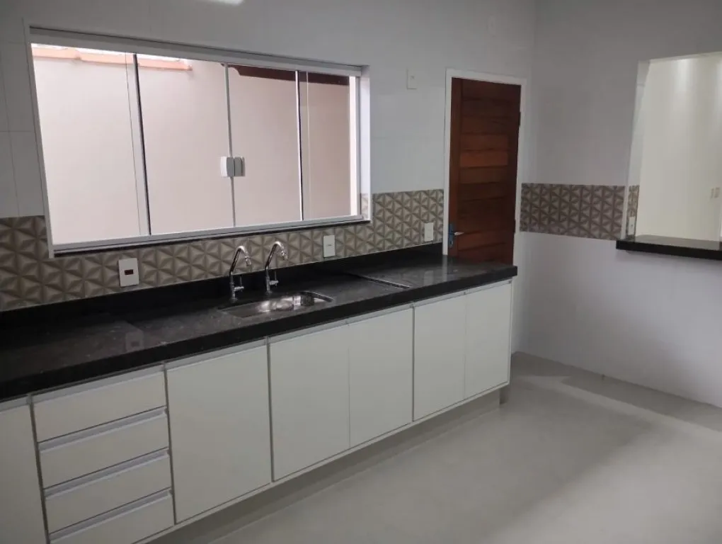 Imagem CASA COM 75,00 m² - REAL - PRAIA GRANDE SP