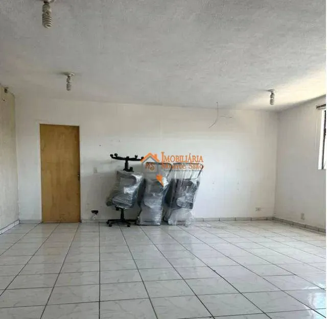 Imagem Galpão à venda, 750 m² por R$ 2.980.000,00 - Bonsucesso - Guarulhos/SP
