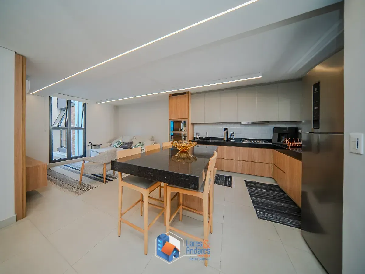 Imagem Casa no condomínio Casa Cube para venda com 2 quartos, sendo 1 suíte, 170m²