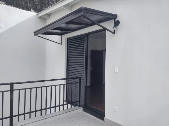 Imagem CASA 280M² 3 QUARTOS E 1 SUITE PROXIMO A GENERAL CARNEIRO