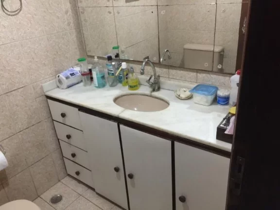 Imagem CASA COM 5 DORMITÓRIOS À VENDA, 347 M² POR R$ 1.100.000,00 - ENCRUZILHADA - SANTOS/SP